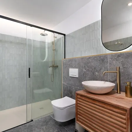 The Beachfront Gem Apartament Marbella