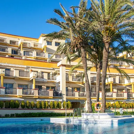 The Beachfront Gem شقة ماربيا